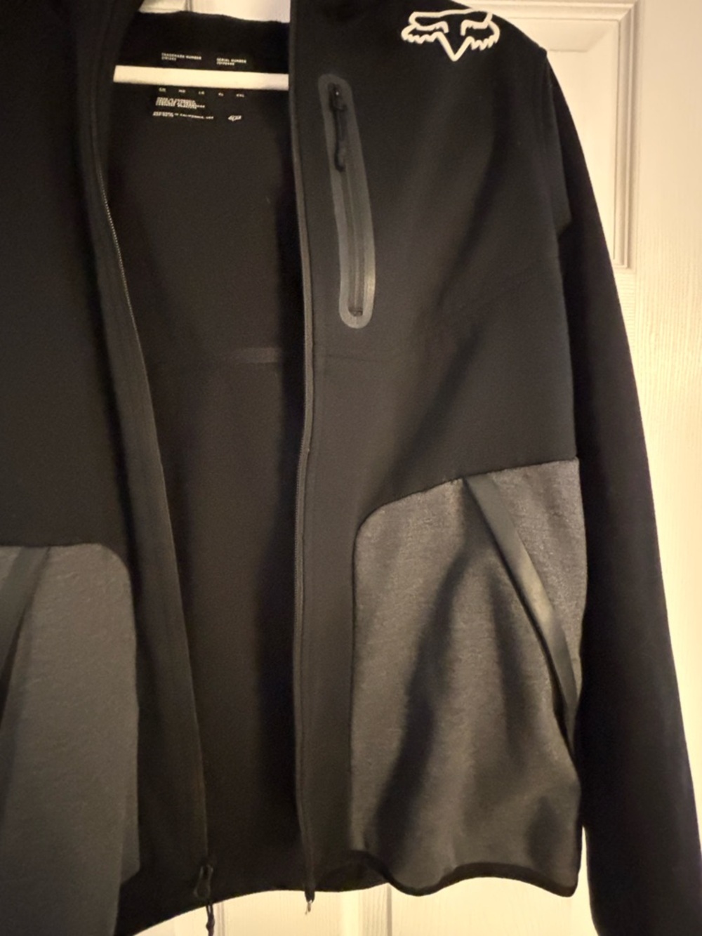 Fox (men’s size small) women’s m/l grey black jacket - Picture 2 of 6